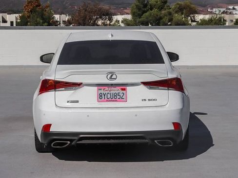 Used 2019 Lexus IS 300 RWD image 5