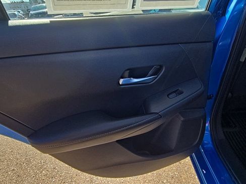 Used 2022 Nissan Sentra SV w/ Trunk Package image 29