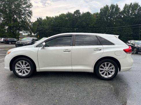 Used 2009 Toyota Venza FWD image 4