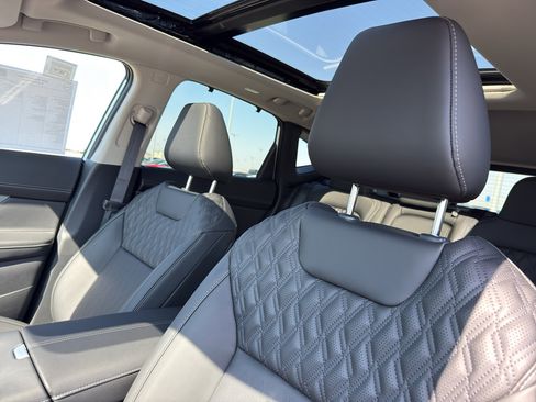 New 2026 Nissan Murano Platinum image 28