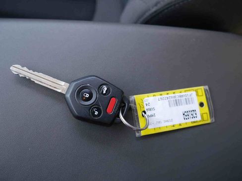 Used 2024 Subaru Impreza 2.0i image 31