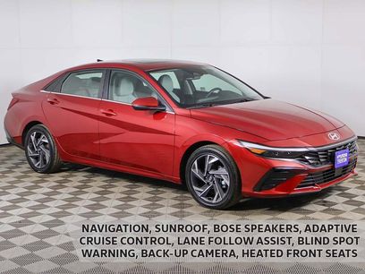 Used 2025 Hyundai Elantra Limited