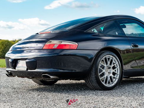 Used 2003 Porsche 911 Targa image 23