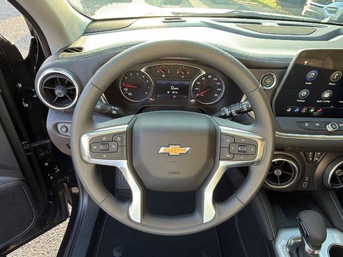 New 2026 Chevrolet Blazer LT w/ Convenience Package FWD image 14