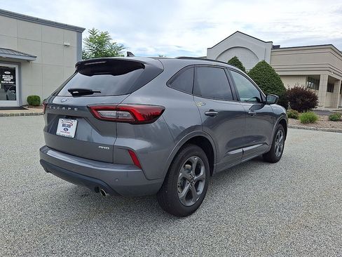 Certified 2024 Ford Escape ST-Line w/ Tech Pack #1 AWD/4WD image 25