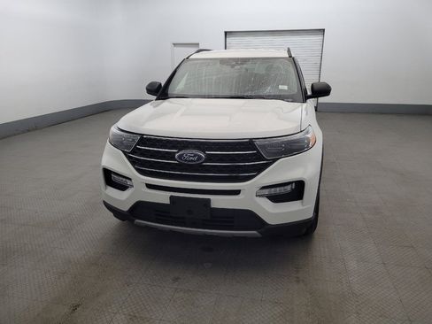 Used 2020 Ford Explorer XLT w/ Equipment Group 202A RWD image 15