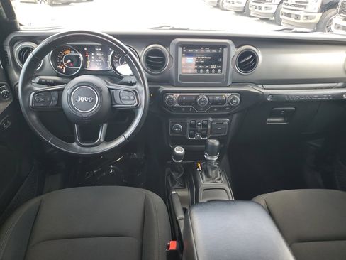 Used 2022 Jeep Wrangler Unlimited Sport AWD/4WD image 16