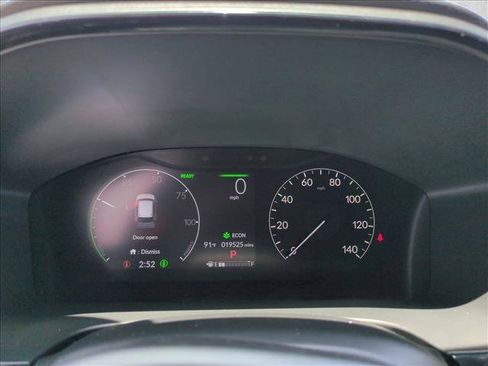 Used 2025 Honda CR-V Sport-L image 11