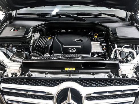 Used 2019 Mercedes-Benz GLC 300 image 11