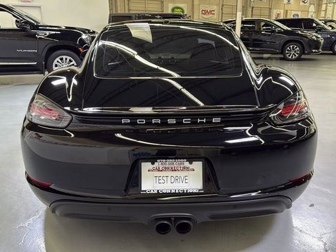 Used 2017 Porsche 718 Cayman S image 7