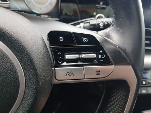Used 2021 Hyundai Elantra SEL w/ Convenience Package FWD image 19
