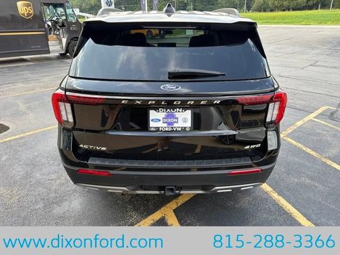 New 2026 Ford Explorer Active w/ Active Comfort Package AWD/4WD image 6