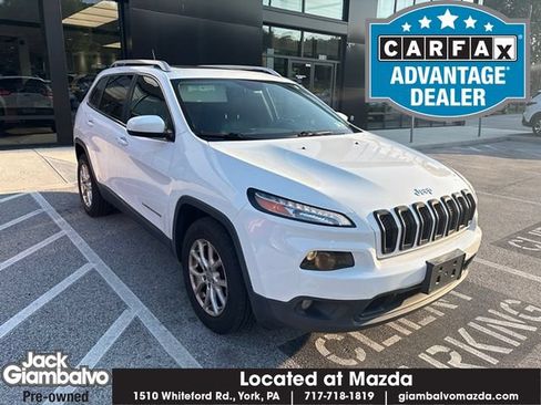 Used 2016 Jeep Cherokee Latitude w/ Comfort/Convenience Group AWD/4WD image 1