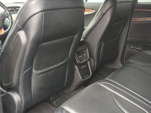 Used 2017 Lincoln MKX Reserve w/ Lincoln MKX Climate Package image 18