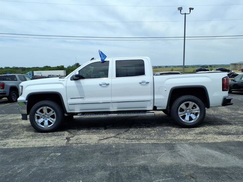Used 2018 GMC Sierra 1500 SLT AWD/4WD image 4