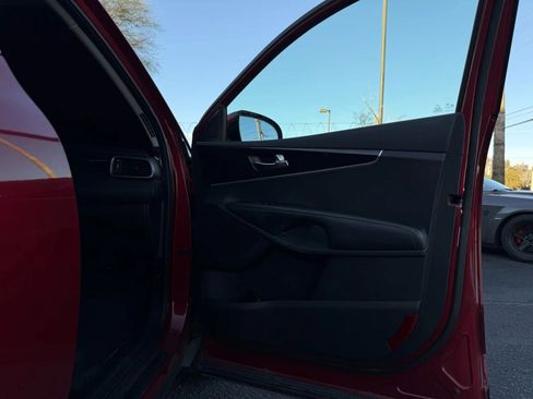 Used 2016 Kia Sorento LX w/ LX Convenience Package image 33