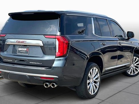 Used 2021 GMC Yukon Denali w/ Denali Premium Package AWD/4WD image 24