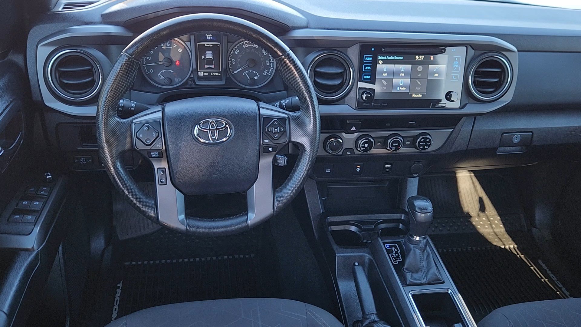 Used 2016 Toyota Tacoma TRD Off-Road w/ Towing Package AWD/4WD image 32