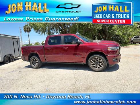 Used 2025 RAM 1500 Laramie AWD/4WD image 18