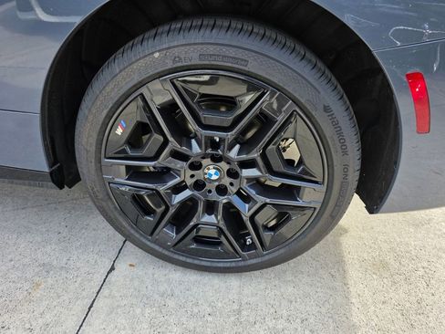 New 2026 BMW iX xDrive60 w/ M Sport Package image 14