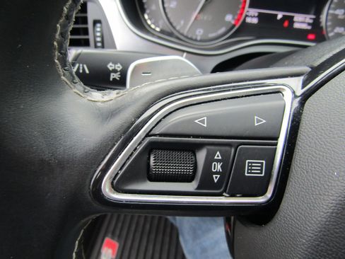 Used 2014 Audi S6 Prestige w/ Driver Assistance Package image 23