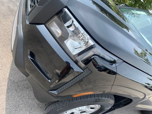 Used 2022 Nissan Frontier S w/ Technology Package RWD image 34