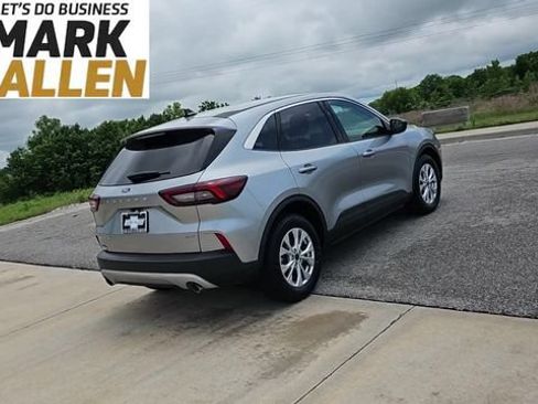 Used 2023 Ford Escape Active FWD image 8