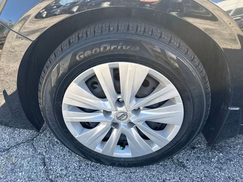 Certified 2024 Nissan Sentra S image 9