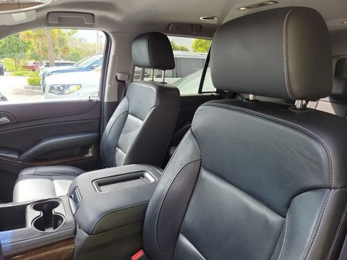 Used 2019 Chevrolet Tahoe LT AWD/4WD image 12