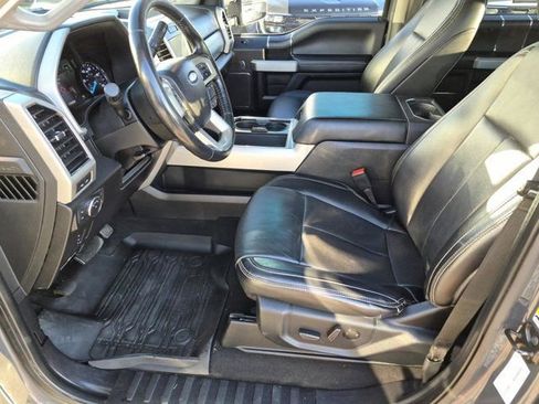 Used 2021 Ford F250 Lariat w/ Lariat Value Package image 11