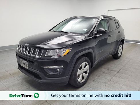Used 2019 Jeep Compass Latitude w/ Cold Weather Group AWD/4WD image 1