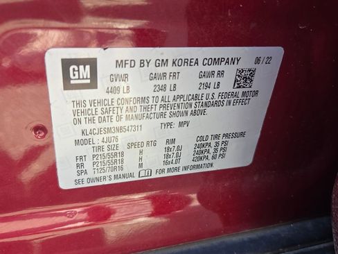 Used 2022 Buick Encore Preferred w/ Safety Package AWD/4WD image 4