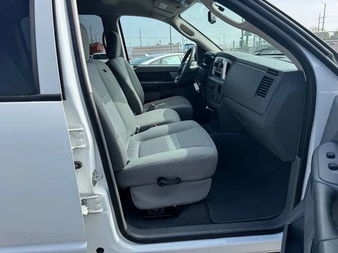 Used 2008 Dodge Ram 3500 Truck SXT image 18