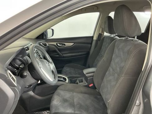 Used 2015 Nissan Rogue S FWD image 13