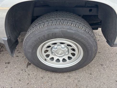 Used 2023 Chevrolet Colorado W/T w/ Advanced Trailering Package RWD image 12