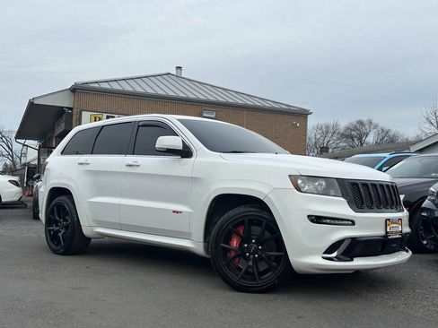 Used 2013 Jeep Grand Cherokee SRT8 image 38