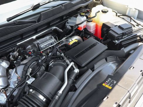 Used 2023 Chevrolet Silverado 3500 W/T AWD/4WD image 13