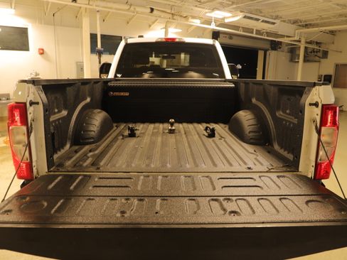 Used 2022 Ford F350 XL w/ Power Equipment Group image 5