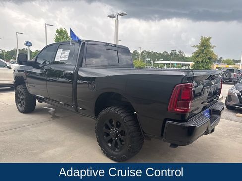 Used 2025 RAM 2500 Laramie w/ Night Edition AWD/4WD image 4