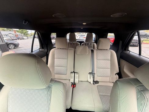 Used 2011 Ford Explorer XLT w/ Class III Trailer Tow Pkg AWD/4WD image 11
