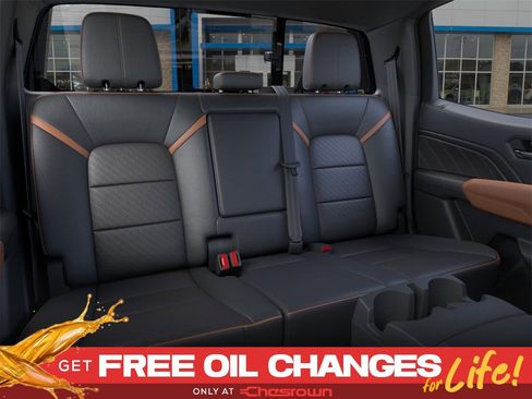 New 2025 GMC Canyon AT4 w/ Nightfall Edition image 17