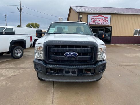 Used 2014 Ford F250 XL w/ Power Equipment Group image 5