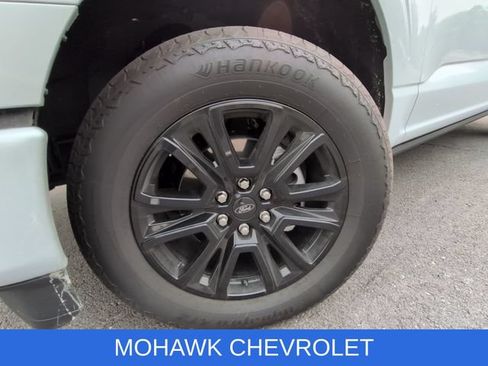 Used 2025 Ford F150 Platinum w/ FX4 Off-Road Package AWD/4WD image 7