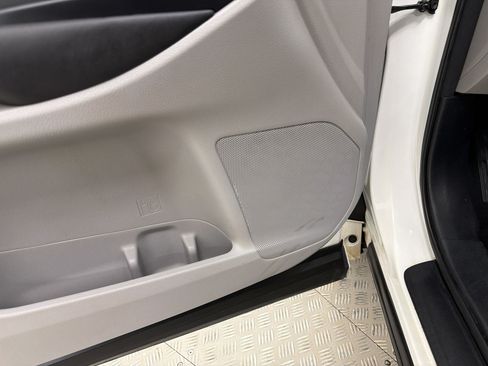 Used 2017 Toyota Highlander XLE FWD image 32