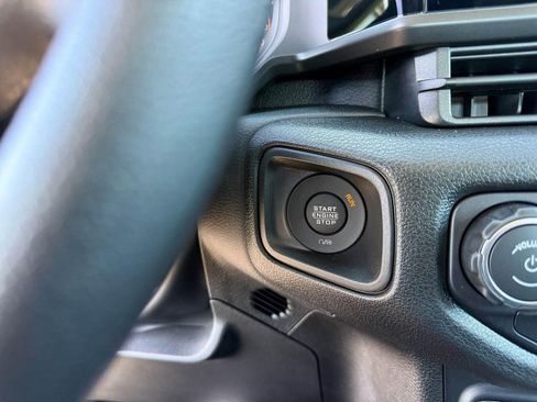 New 2026 Jeep Gladiator Sport image 15