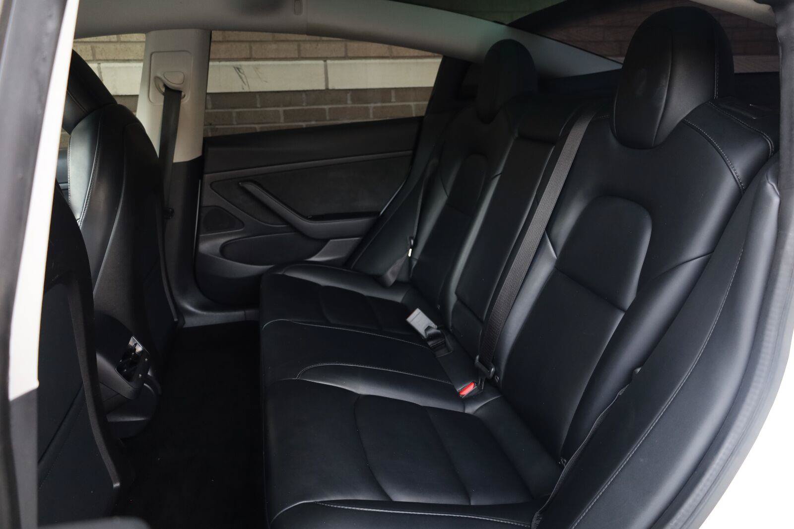 Used 2020 Tesla Model 3 Standard Range Plus RWD image 22