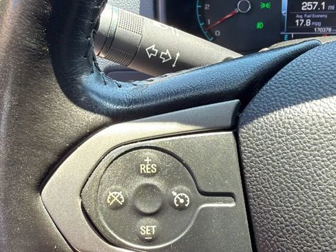 Used 2017 Chevrolet Colorado Z71 AWD/4WD image 18