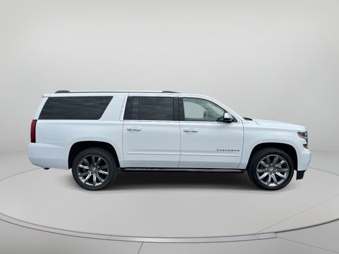 Used 2017 Chevrolet Suburban Premier AWD/4WD image 2