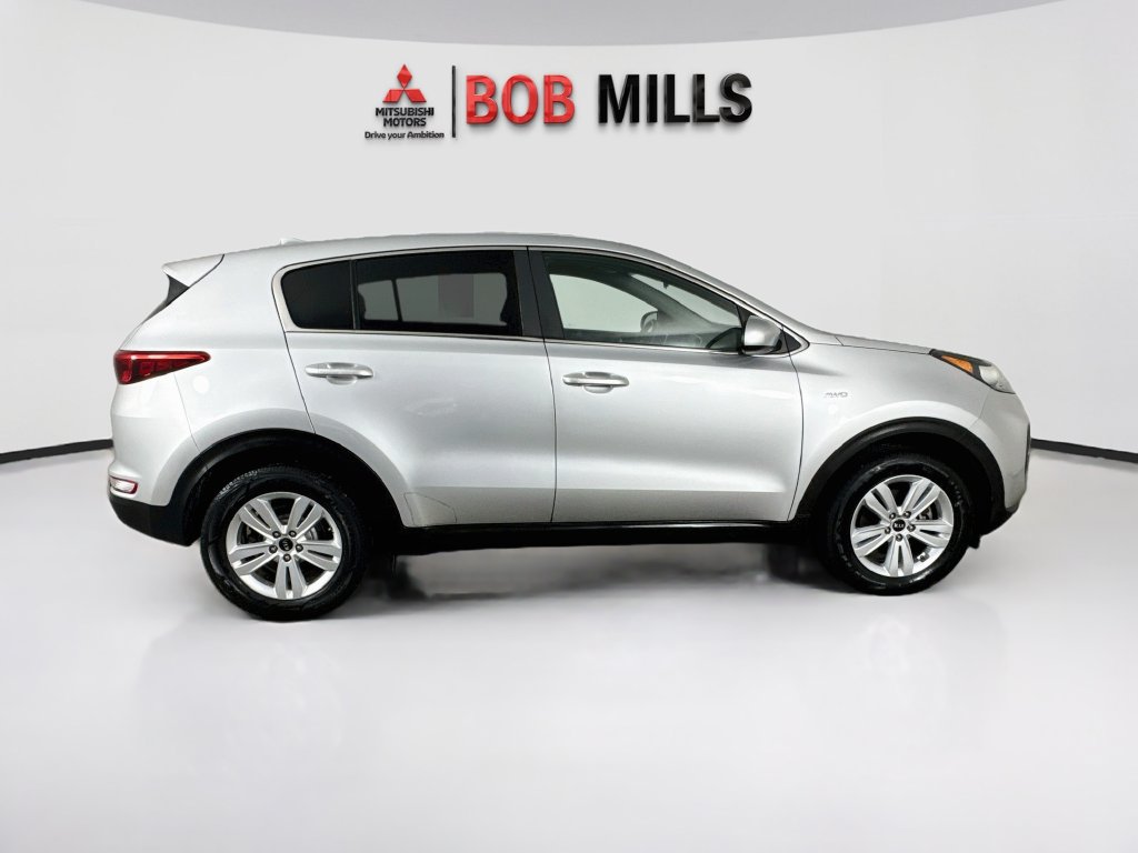Used 2019 Kia Sportage LX AWD/4WD image 8