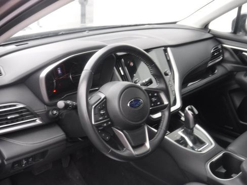 Used 2022 Subaru Outback Limited image 10